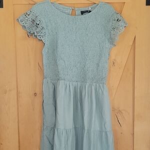 Women's Lace Sleeve Dress in Soft Sage